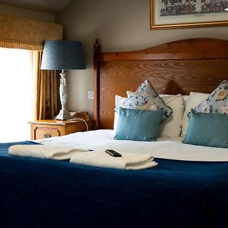 The Atherstone Red Lion Hotel מראה חיצוני תמונה