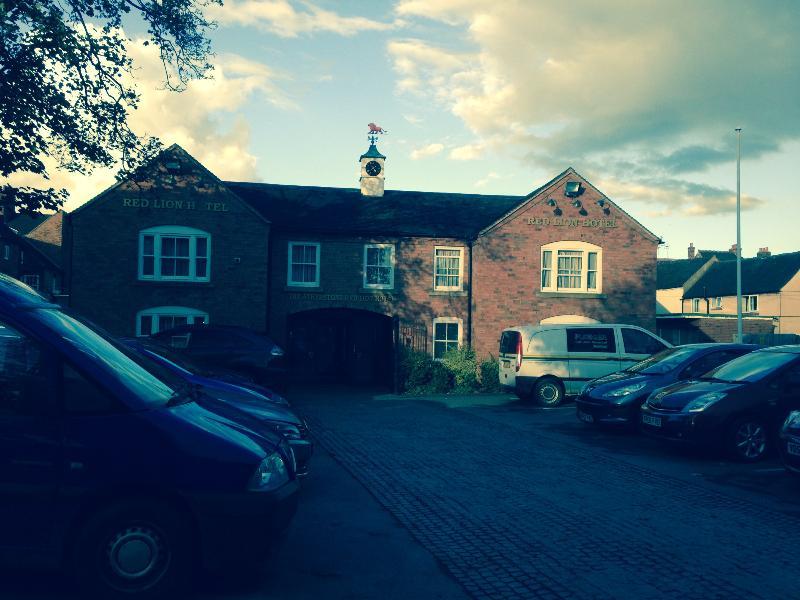 The Atherstone Red Lion Hotel מראה חיצוני תמונה