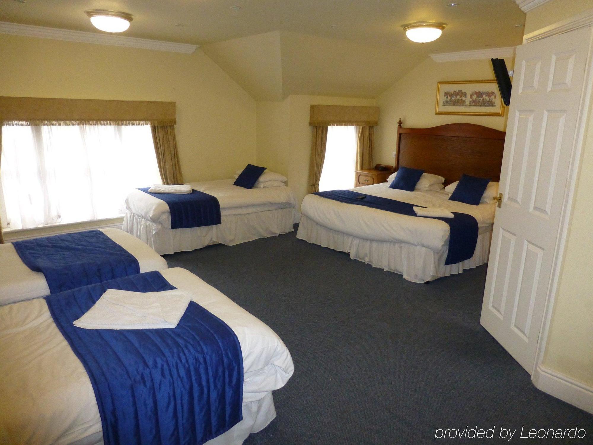 The Atherstone Red Lion Hotel מראה חיצוני תמונה